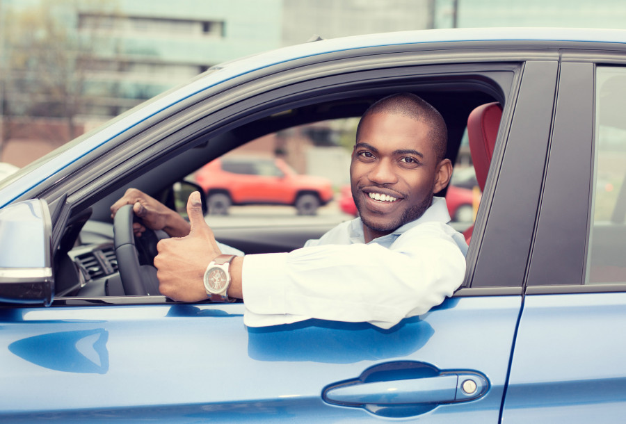Hoe werkt een auto leasen via de werkgever?